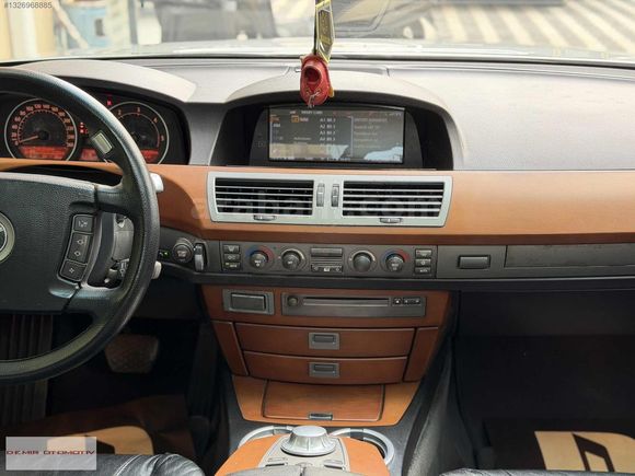 2004 BMW 740d TRAMERSİZ SINIF TEMİZLİKTE EMSALİZ