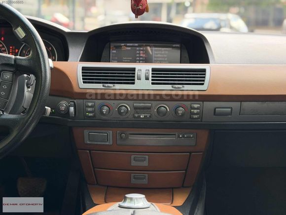 2004 BMW 740d TRAMERSİZ SINIF TEMİZLİKTE EMSALİZ