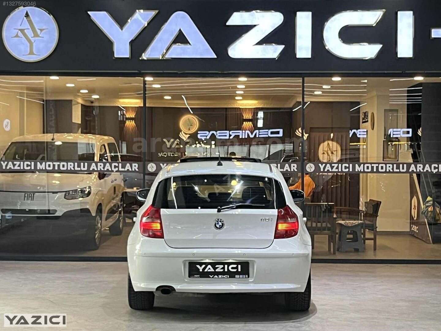 Galeriden BMW 1 Serisi 116i Premium 2011 Model Ankara 184.000 km Beyaz 6