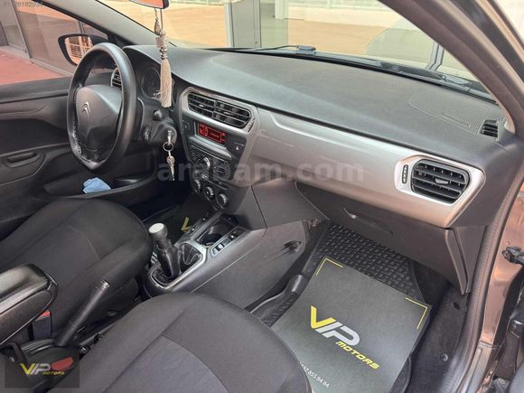VİP MOTORS DAN DEĞİŞENSİZ 199 BİN KM DE MASRAFSIZ C ELYSEE