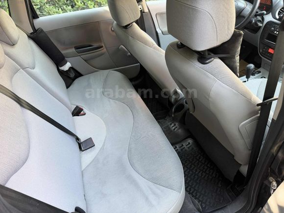 BRK'S GARAGE -CİTRÖEN C3 OTOMATİK MÜKEMMEL KONDİSYON