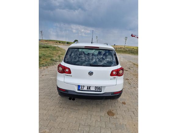 Sahibinden Volkswagen Tiguan 1.4 TSI Fun&Function 2010 Model  300.000 km Beyaz