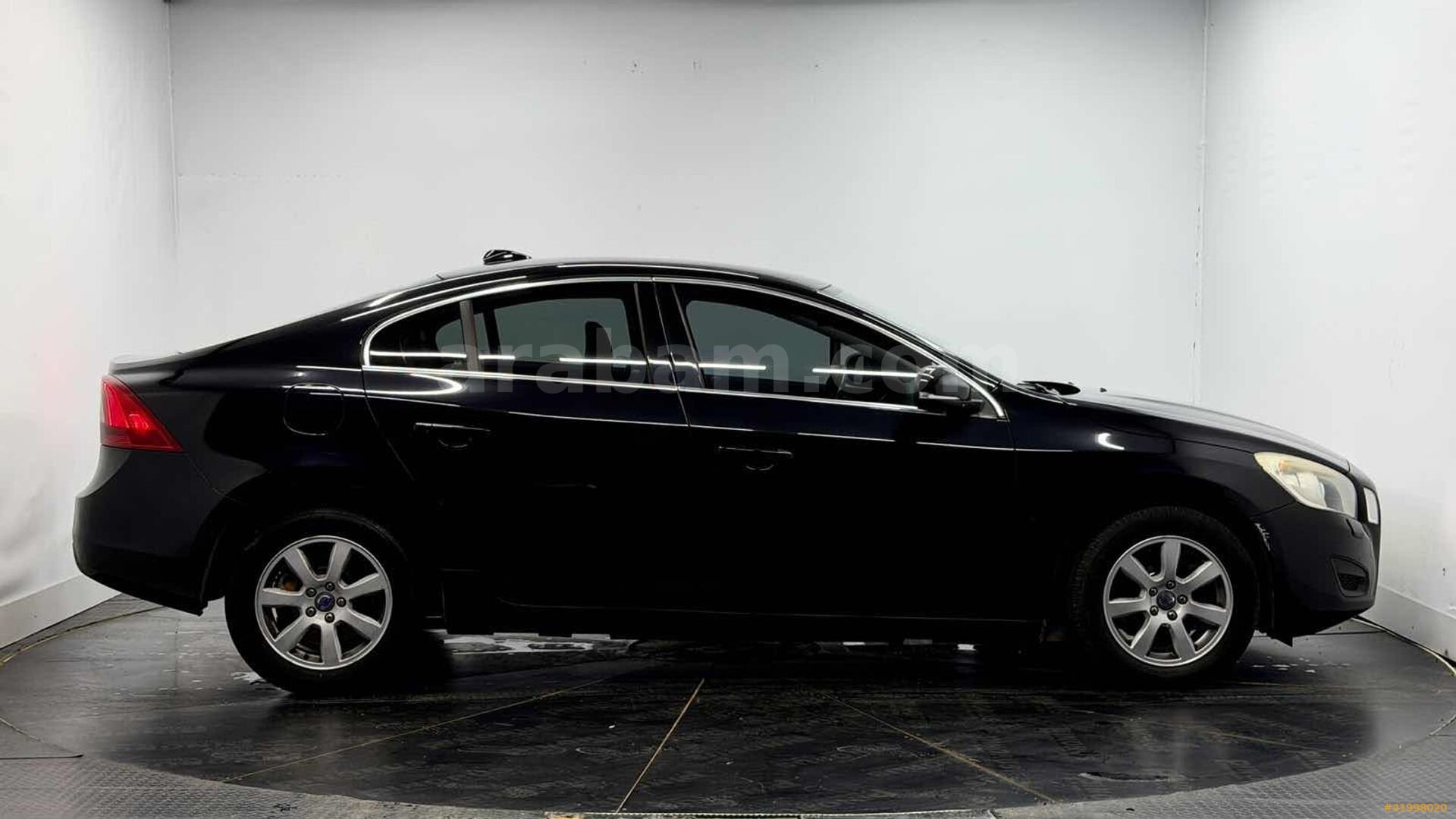 Galeriden Volvo S60 1.6 D Premium 2012 Model İstanbul 232.000 km Siyah 5