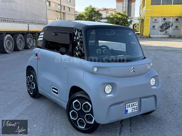 2023 BOYASIZ 3 BİN KM TEMİZ SIFIR AYARINDA