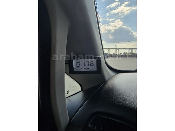 13 YILLIK SAHİBİNDEN 2011 MODEL KLİMALI DİZEL 1.3 MULTİJET LİNEA