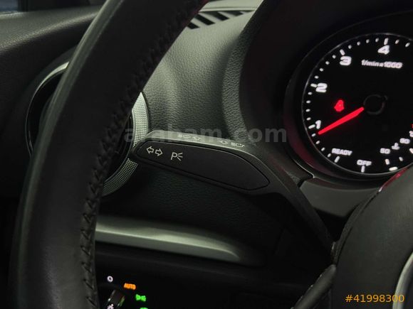 AUDİ A3 SPORTBACK 1.6 TDI DYNAMİC DİZEL OTOMATİK 110.810KM