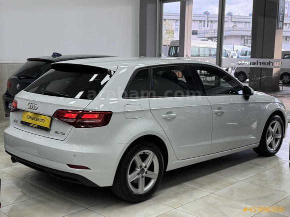 AUDİ A3 SPORTBACK 1.6 TDI DYNAMİC DİZEL OTOMATİK 110.810KM