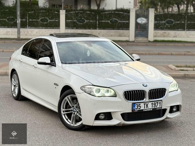 Galeriden BMW 5 Serisi 525d xDrive Executive M Sport 2016 Model İzmir 236.000 km Beyaz