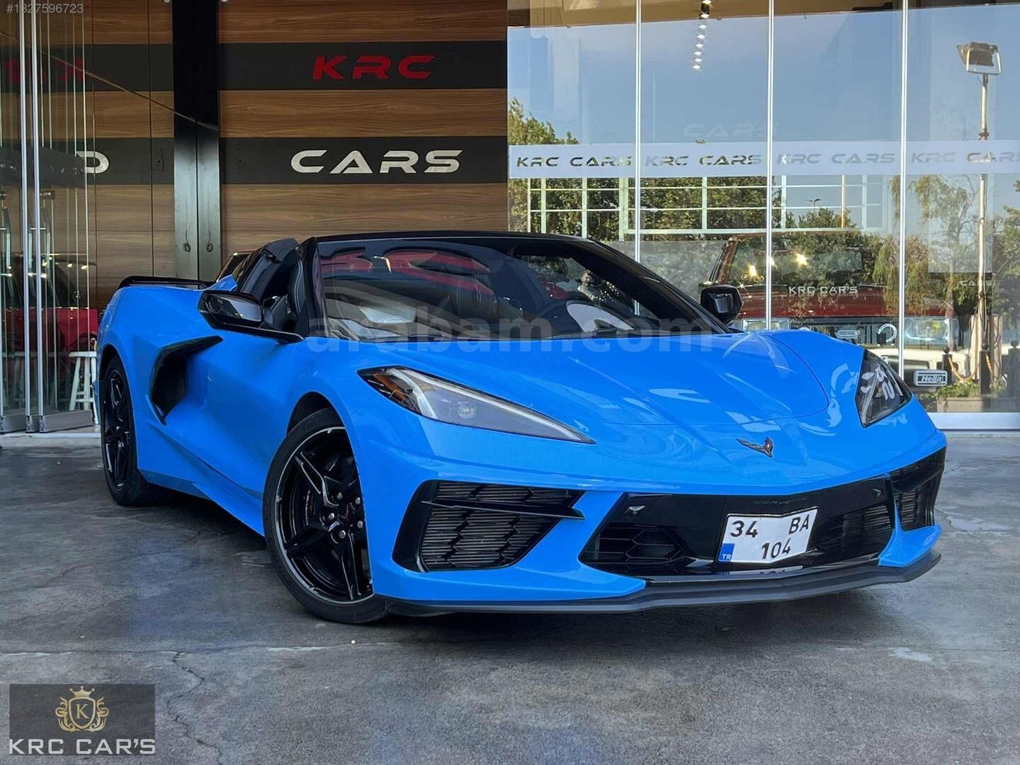Galeriden Chevrolet Corvette C8 2021 Model İstanbul 9.000 km Mavi 3