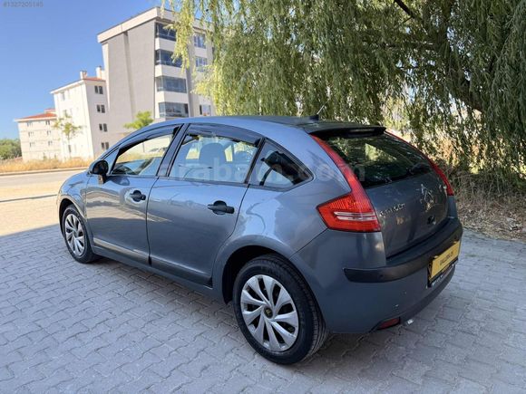 230Binde Emsalsiz Fırsat Aracı C4 Full Bakımlı