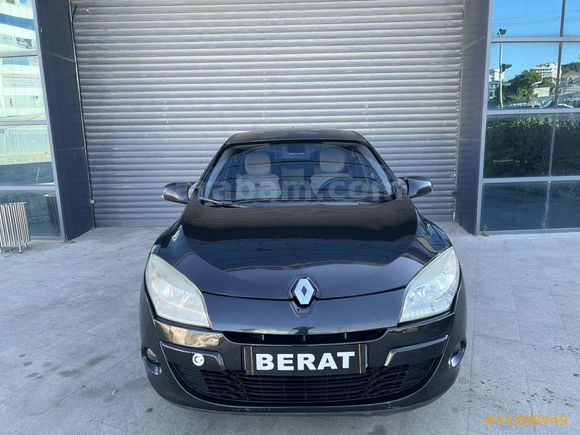 BERAT'DAN-2011 RENAULT MEGANE 1.6 OTOMATİK SANRUFF BAKIMLI