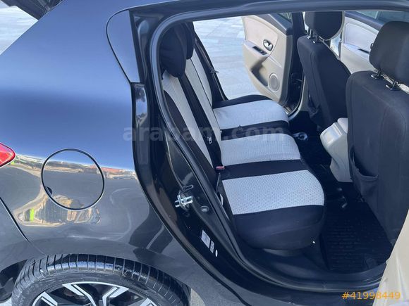 BERAT'DAN-2011 RENAULT MEGANE 1.6 OTOMATİK SANRUFF BAKIMLI