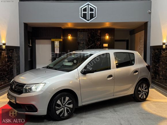 AŞIK AUTO'DAN HATASIZ 2018 DACİA SANDERO/53.000KM!