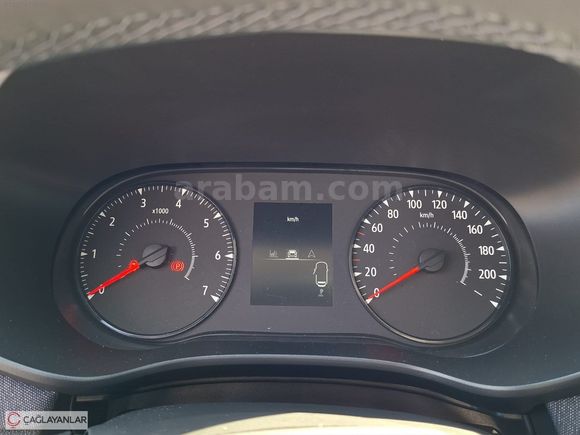 2025 MODEL DACİA SANDERO 1.0 TCE 100PS EXPRESSİON MANUEL HATASIZ