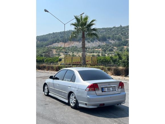 Sahibinden Honda Civic 1.6i VTEC LS 2005 Model