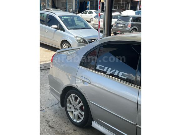 Sahibinden Honda Civic 1.6i VTEC LS 2005 Model
