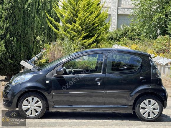 ÖZORTAKLAR'DAN 2010 C1 OTOMATIK 165 BİN KM BAKIMLI