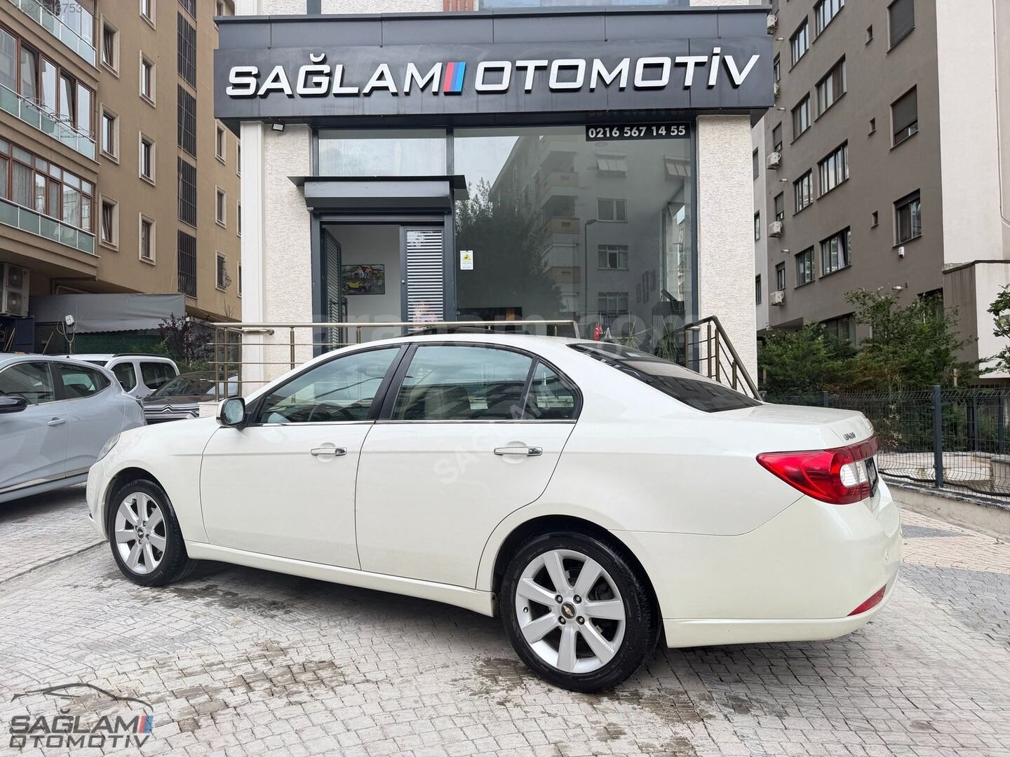 Galeriden Chevrolet Epica D LT 2011 Model İstanbul 137.000 km Beyaz 4