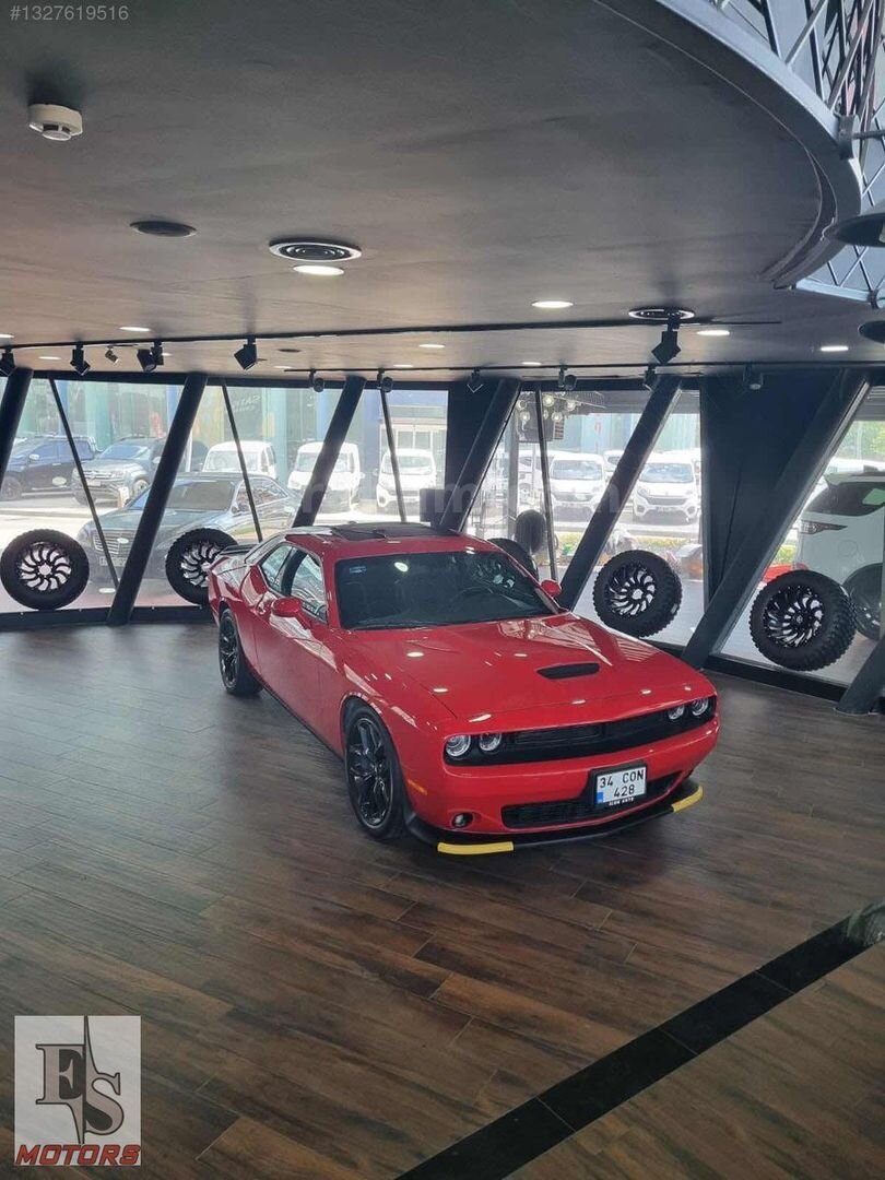 Galeriden Dodge Challenger SE 2021 Model Sakarya 17.000 km Kırmızı 4