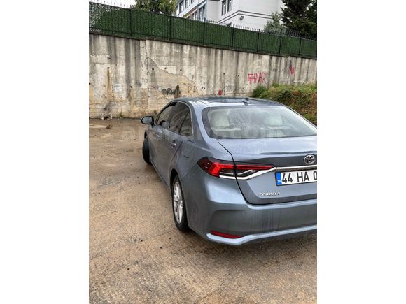 Sahibinden Toyota Corolla 1.5 Dream 2022 Model 