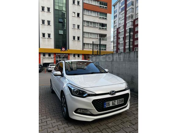 Sahibinden Hyundai i20 1.4 CRDi Style 2016 Model 