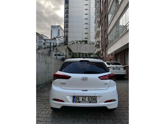 Sahibinden Hyundai i20 1.4 CRDi Style 2016 Model 