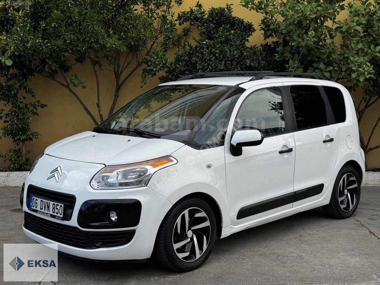 Galeriden Citroen C3 Picasso 1.6 HDi SX 2010 Model Antalya 325.000 km Beyaz 3