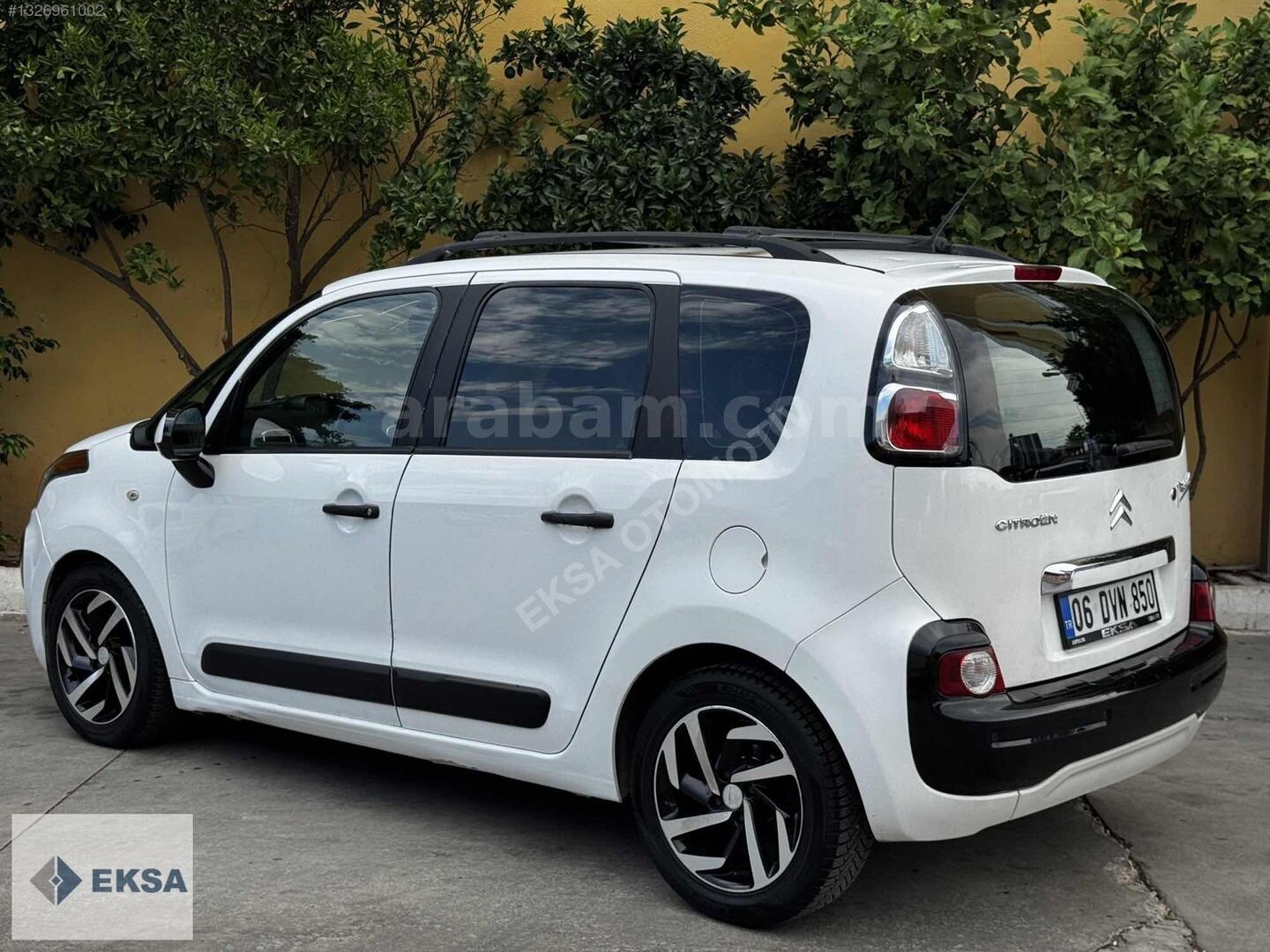 Galeriden Citroen C3 Picasso 1.6 HDi SX 2010 Model Antalya 325.000 km Beyaz 5