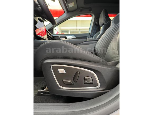 Sahibinden Renault Austral 1.3 Hybrid Techno Esprit Alpine 2025 Model