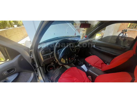 Sahibinden Mazda B2500 . 2001 Model çiftkabin