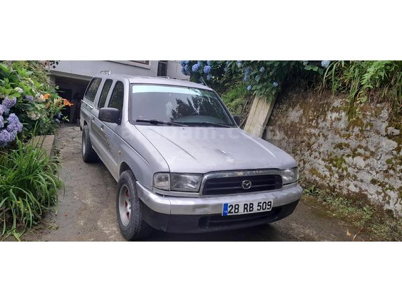 Sahibinden Mazda B2500 . 2001 Model çiftkabin