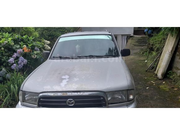 Sahibinden Mazda B2500 . 2001 Model çiftkabin