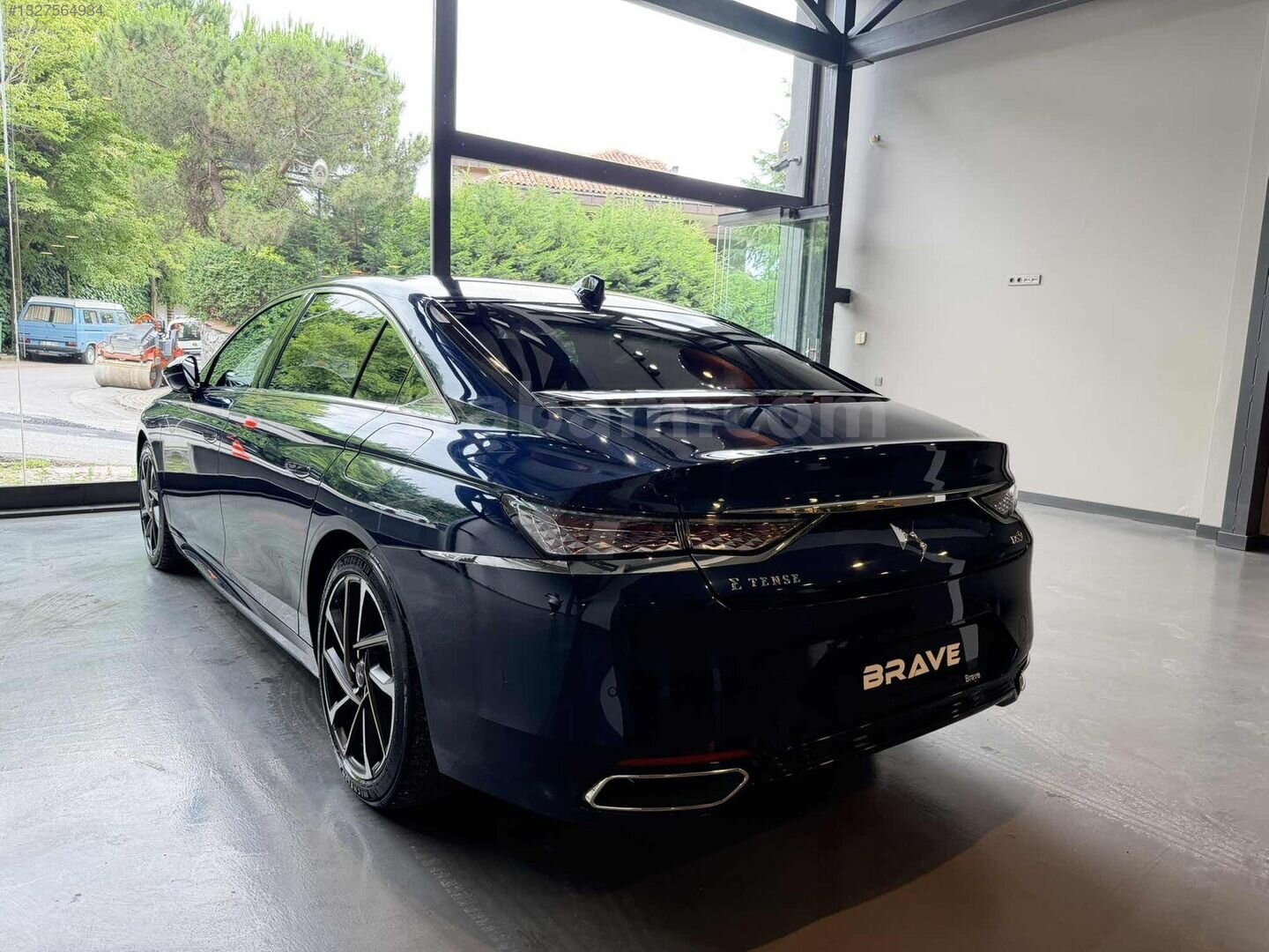 Galeriden DS Automobiles DS9 1.6 E-Tense Opera 2023 Model İstanbul 45.000 km Mavi 7