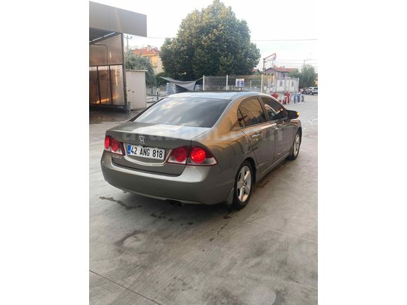Sahibinden Honda Civic 1.6i VTEC Premium 2007 Model 