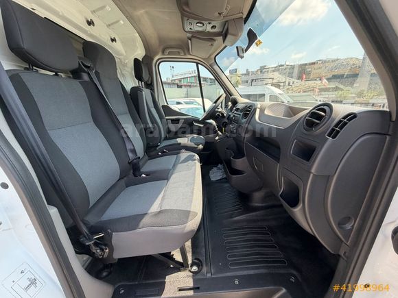 2K OTOMOTİVDEN 2013 RENAULT MASTER L3 H2 13M PANELVAN KLİMALI