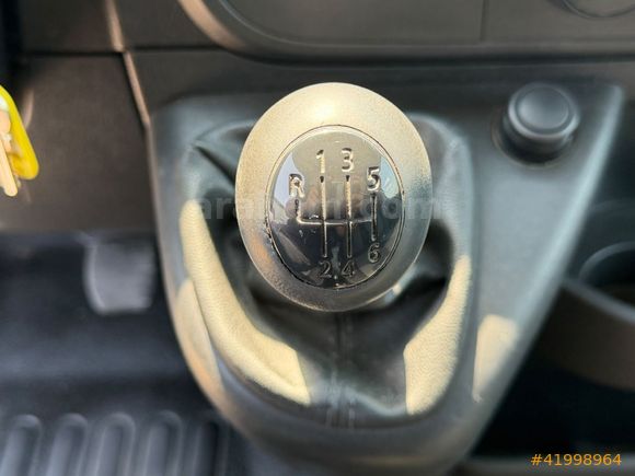 2K OTOMOTİVDEN 2013 RENAULT MASTER L3 H2 13M PANELVAN KLİMALI