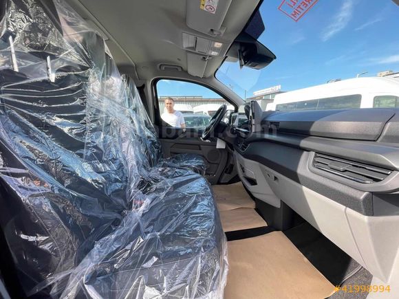 2K OTOMOTİV'DEN 2025 MODEL FORD TOURNEO CUSTOM TİTANİUM PLUS