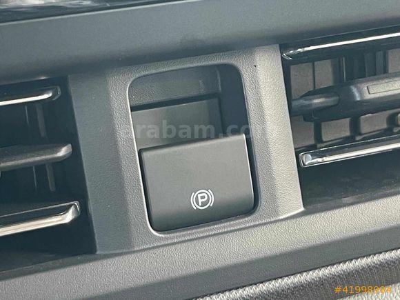 2K OTOMOTİV'DEN 2025 MODEL FORD TOURNEO CUSTOM TİTANİUM PLUS