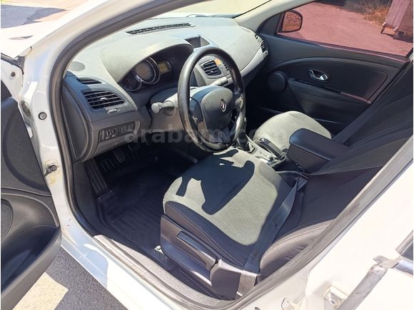 Sahibinden Renault Fluence 1.5 dCi Touch 2013 Model