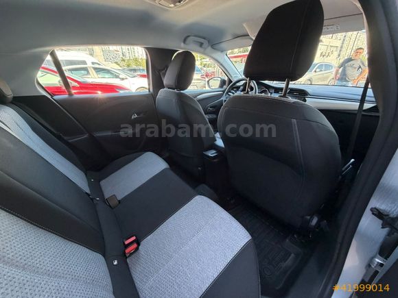 2K OTOMOTİVDEN 2025 MODEL OPEL CORSA 1.2 EDİTON AT8 ORİJİNAL
