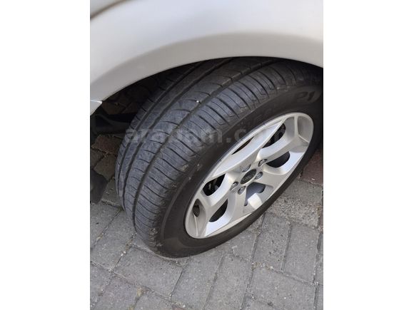Sahibinden Ford Mondeo 2.0 Trend 2004 Model