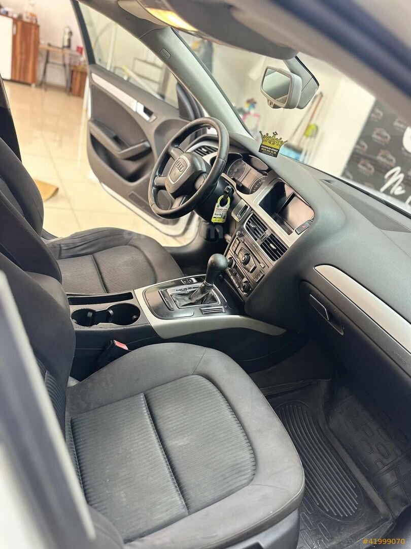 Galeriden Audi A4 Sedan 1.8 TFSI 2010 Model Hatay 310.000 km Beyaz 5