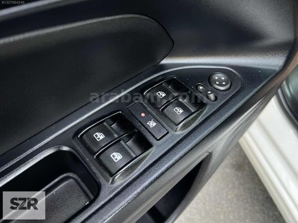 SZR MOTORSDAN 2020 MODEL KOMPLE SERVİS BAKIMLI TEMİZ FİAT EGEA