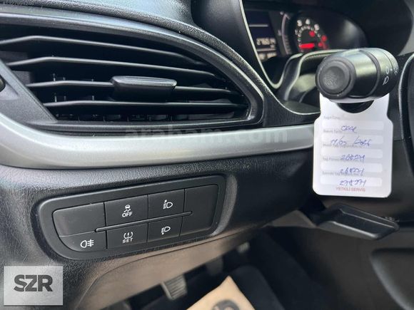 SZR MOTORSDAN 2020 MODEL KOMPLE SERVİS BAKIMLI TEMİZ FİAT EGEA