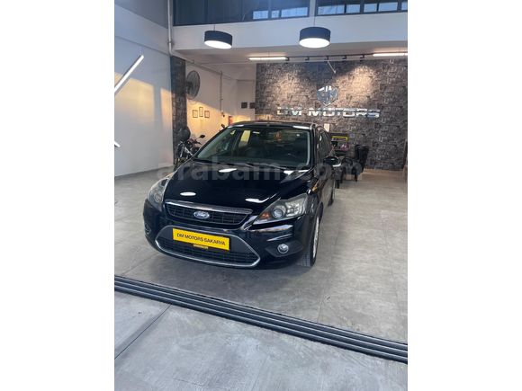 Sahibinden Ford Focus 1.6 Titanium 2010 Model  104000 km Siyah