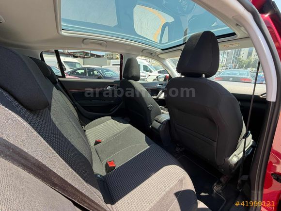 2K OTOMOTİV'DEN 2020 PEUGEOT 308 1.2 STYLE TECH CAM TAVAN