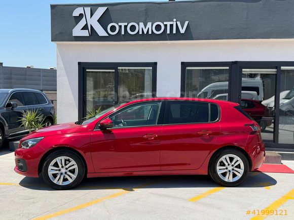 2K OTOMOTİV'DEN 2020 PEUGEOT 308 1.2 STYLE TECH CAM TAVAN