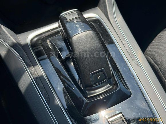 2K OTOMOTİV'DEN 2020 PEUGEOT 308 1.2 STYLE TECH CAM TAVAN