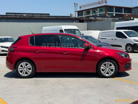 2K OTOMOTİV'DEN 2020 PEUGEOT 308 1.2 STYLE TECH CAM TAVAN