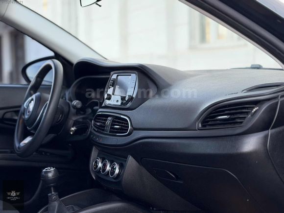 CERİTLİOĞLU OTOMOTİV'DEN 2023 FİAT EGEA 25 BİN KM'DE MANUEL 95HP